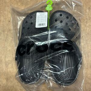 NWT Glitter Black Classic Crocs Clogs m6/w8